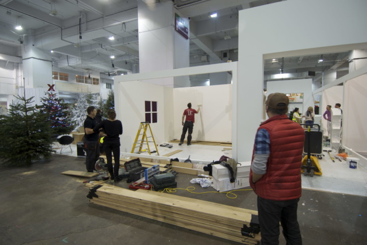 BEHIND THE SCENE  Ideal Home Show at Christmas